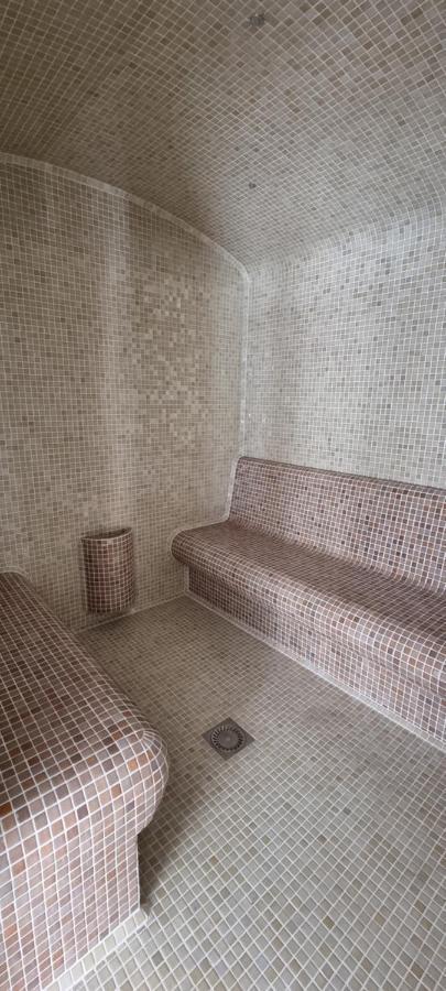 Relax Wellness Manzard Hajduszoboszlo公寓 外观 照片